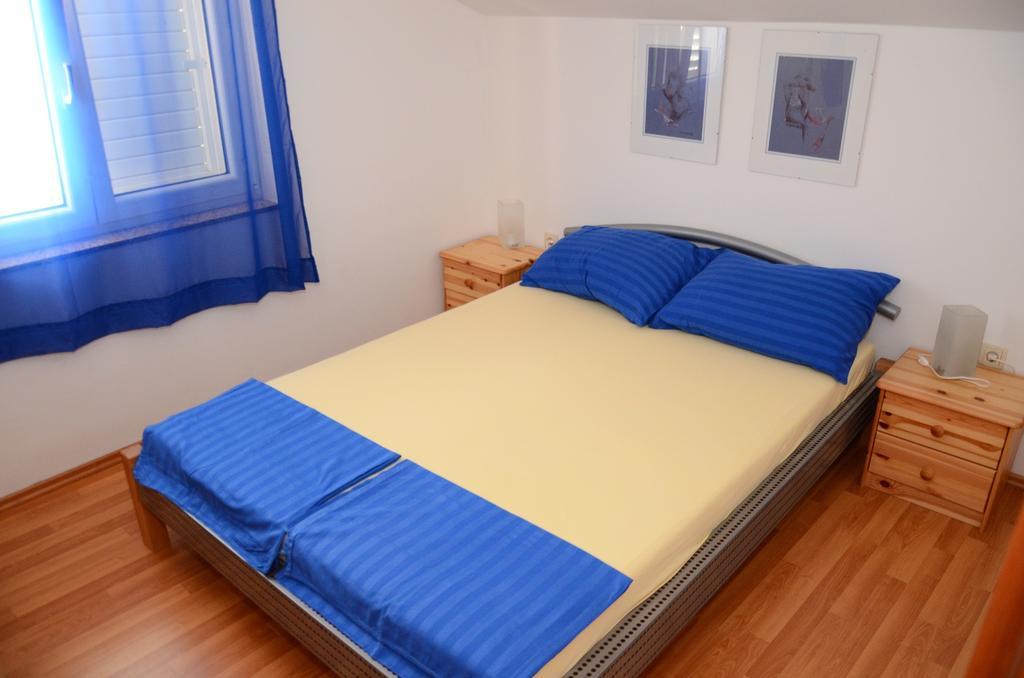 Apartments Bozic Novi Vinodolski Pokoj fotografie